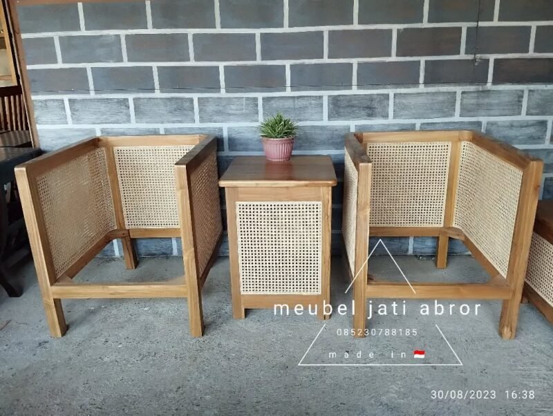 Set Kursi Teras 002 - Gambar 3