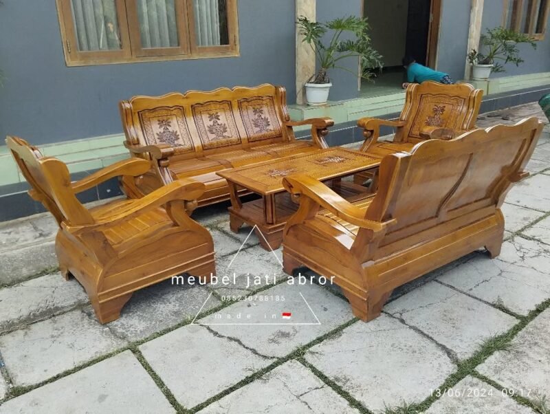 Set Kursi Gajah
