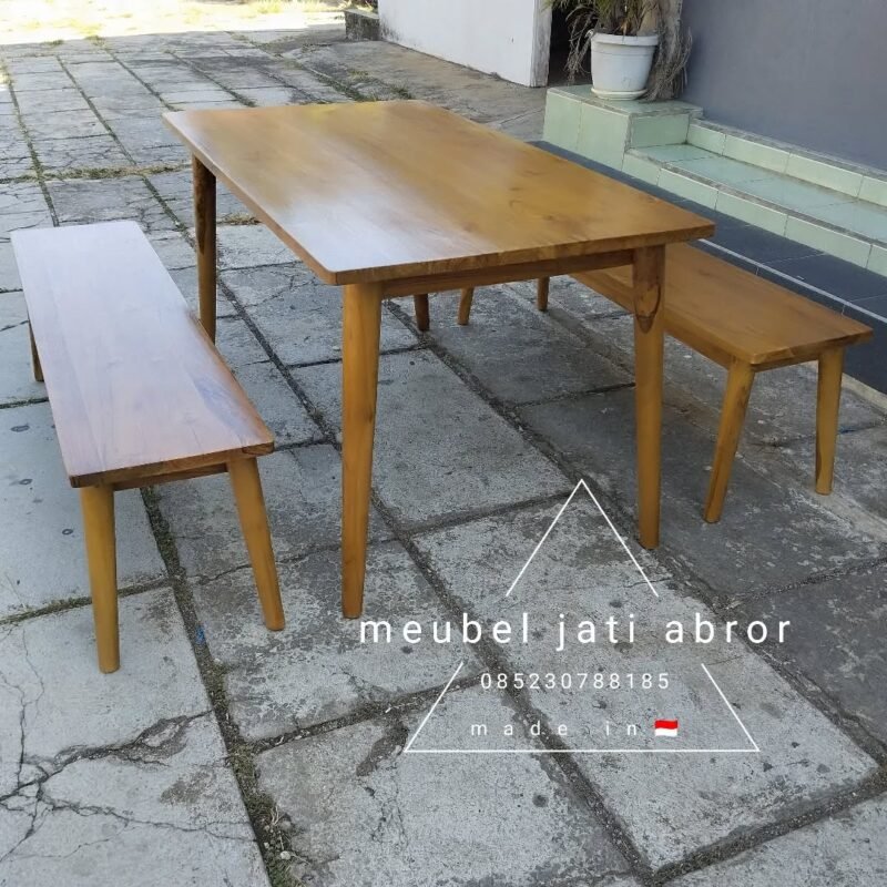 Dining Table 004