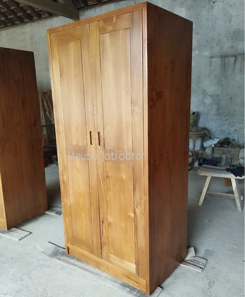 Cupboard 003