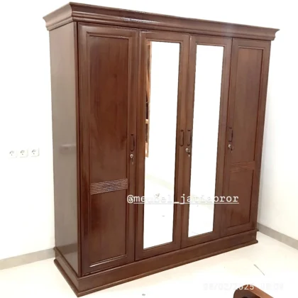 Cupboard 002
