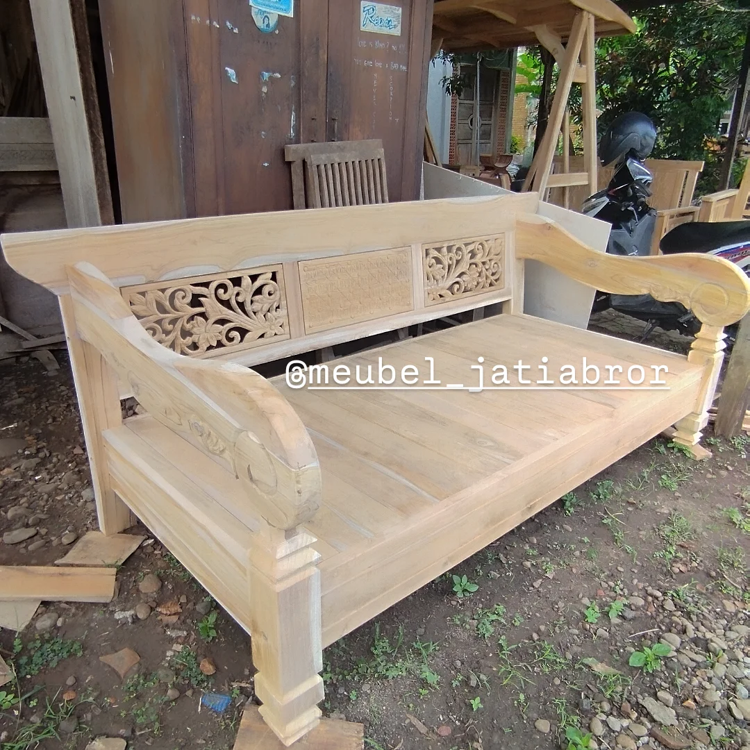Klasik bale-baleUK.200x100x80Info pemesanan Harga bisa DM - Whatsapp👇Juga menerima request fur